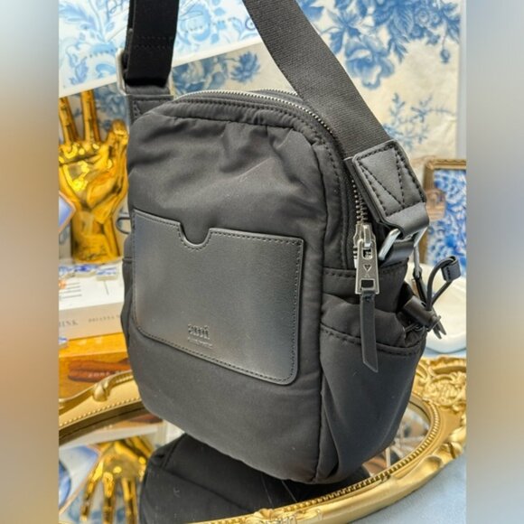🆕 AMI PARIS 🧿 NWOT Black Ami de Coeur Crossbody Pocket Pouch - Picture 7 of 16
